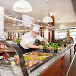 리조트 Ikar Plaza 4*