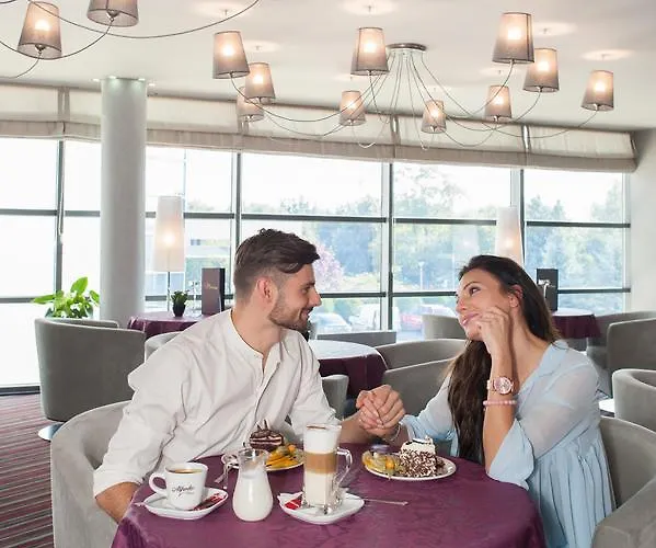 Ikar Plaza Resort 4*